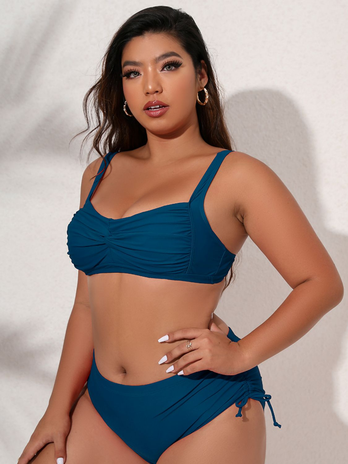 Plus Size Twist Front Tied Bikini Set - NawdeX