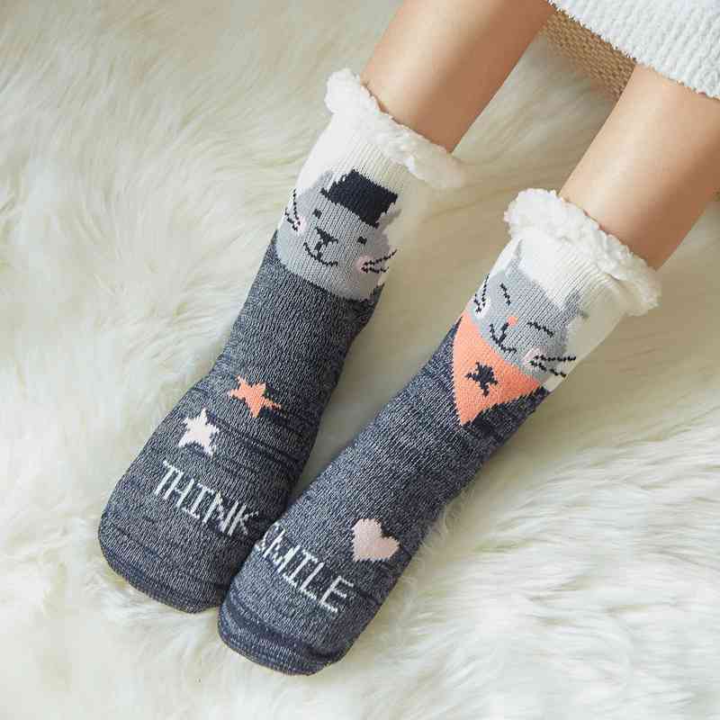 Cozy Christmas Socks - NawdeX