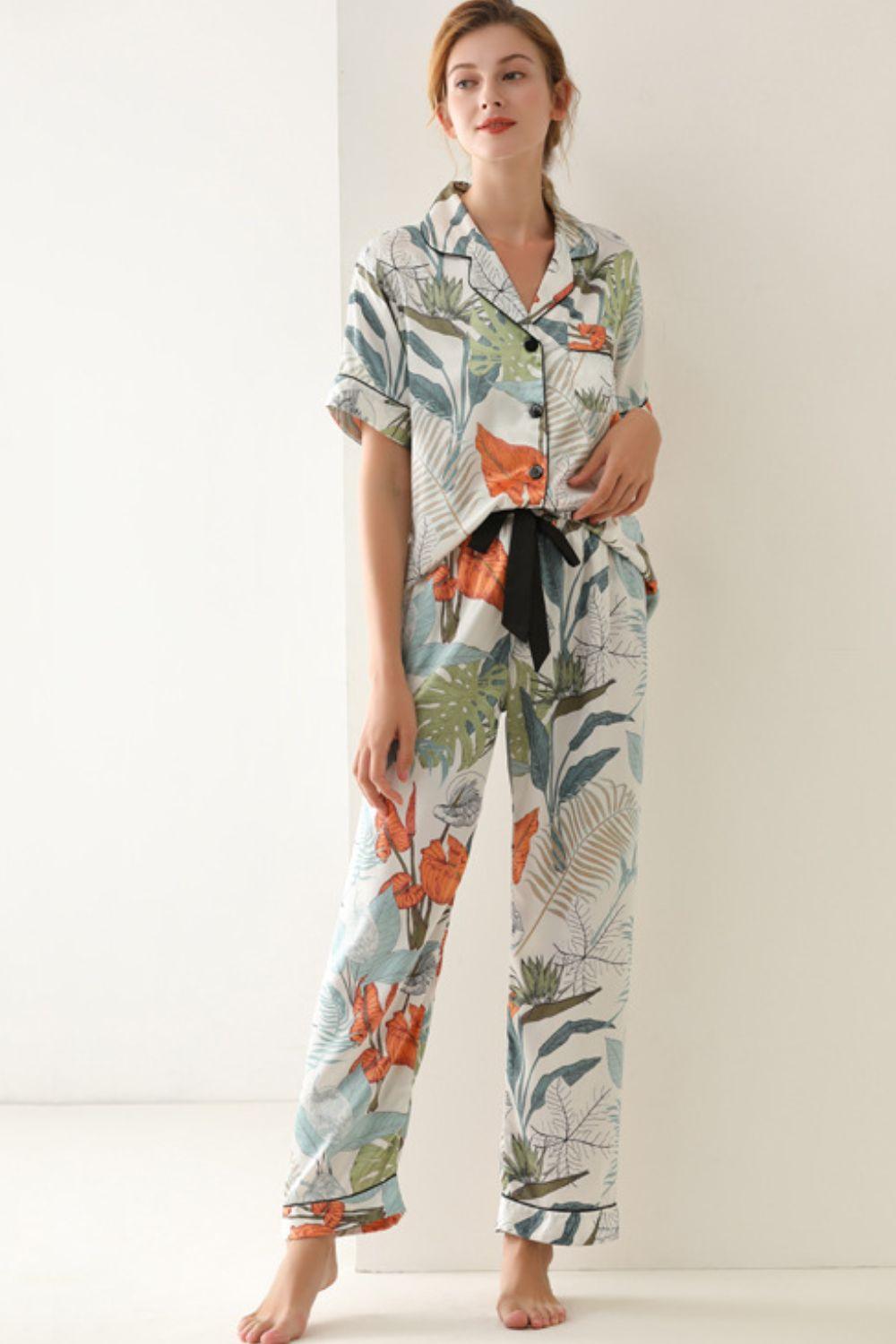 Botanical Print Button-Up Top and Pants Pajama Set - NawdeX